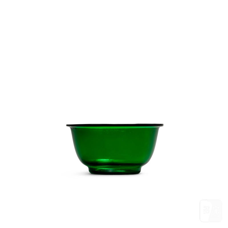 A green glass bowl, Mark and period of Guangxu | 清光緒 綠料盌 《光緒年製》款